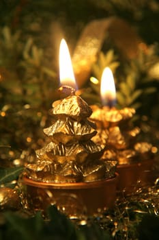 And now the last light has gone out and Christmas is already behind us! Let's look forward to the new year 2008 ! Greetings to all PM-ers... and a happy new year to all of you ...
