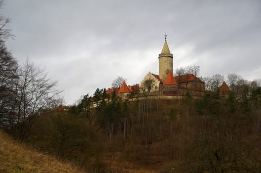 Leuchtenburg 01