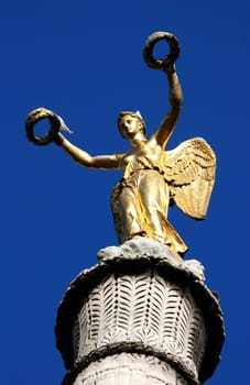 Golden Statue - Paris