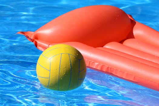 Air mattress and volleyball