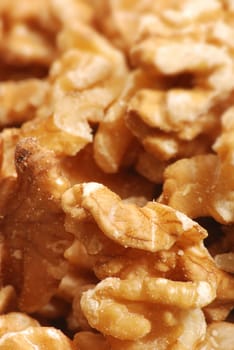 Peeled walnuts