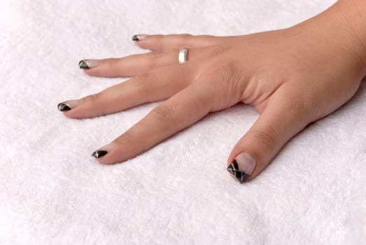 Fingernails of 19-year-old girl-na