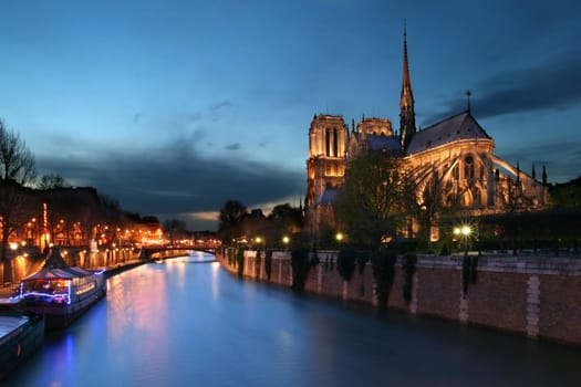 Notre Dame de Paris