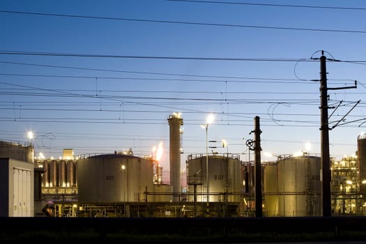 Refinery plant