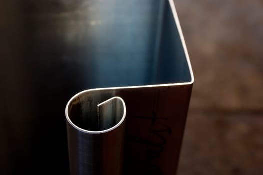 Stainless steel gutter with bead