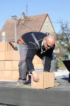 master bricklayer