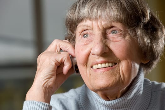 Senior woman on the phone