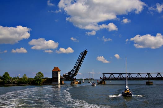 Lifting bridge Missunde