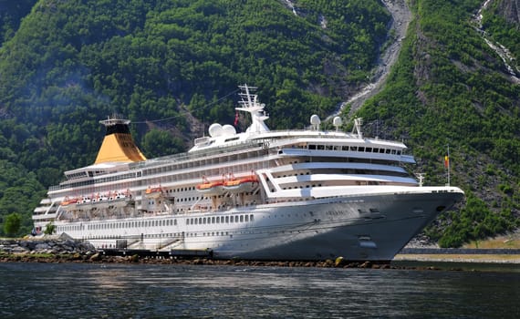Cruise...