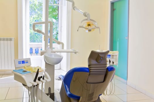 dentist