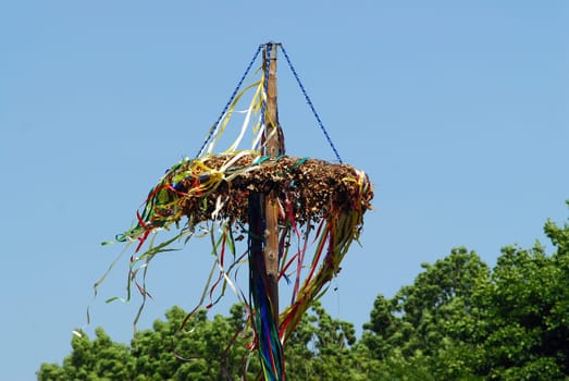 Maypole