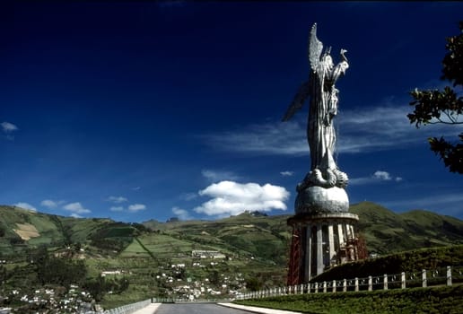Panecillo Hill, Quito