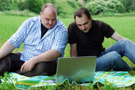 Men on laptop