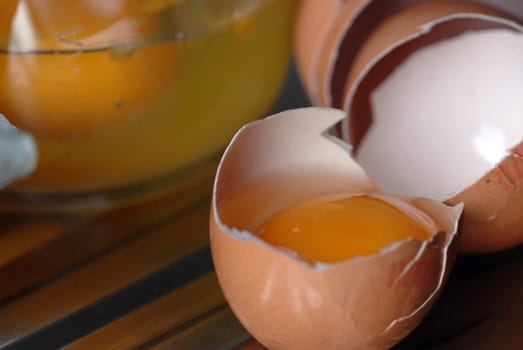 cracked egg