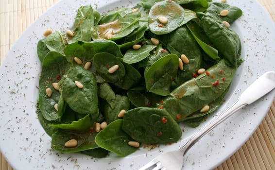 Spinach salad