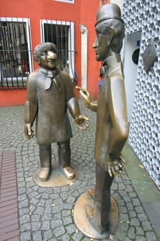 Tünnes and Schäl