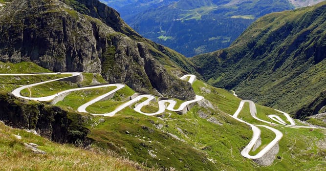 View from the top of the St. Gotthard Pass (2091 m above sea level) to the old pass road in Val Tremola. The Gotthard Pass connects Andermatt in the canton of Uri and Airolo in the Valle Leventina in the canton of Ticino.