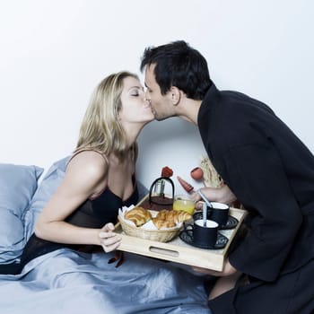 romantic breakfast in bed