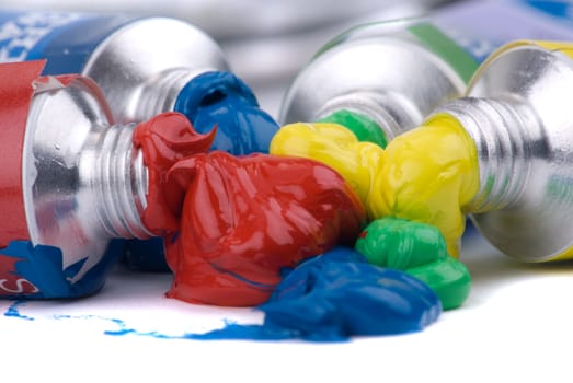 Tubes with paint
