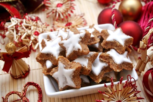 Cinnamon Stars