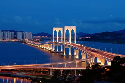 Night of bridge
