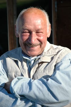Laughing old man