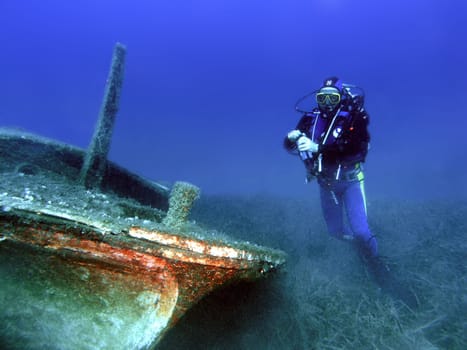 Wreck Diver