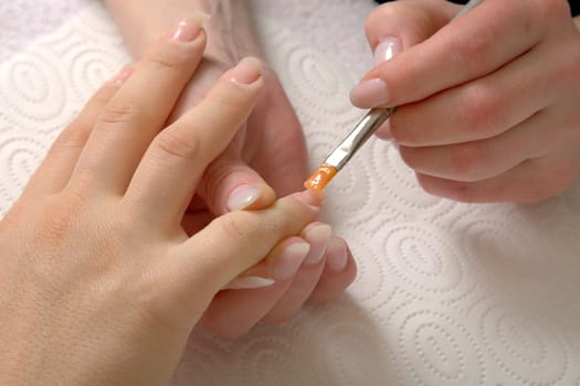 well-groomed hands and fingernails