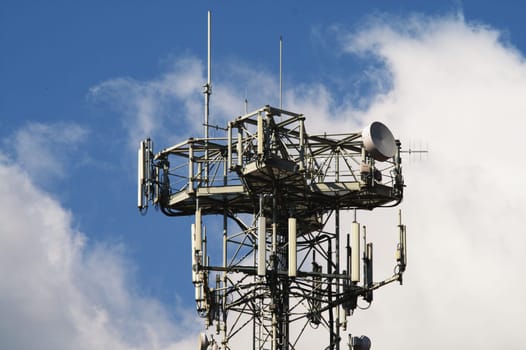 Telecommunication tower