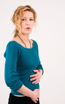 Hands at the belly half lateral