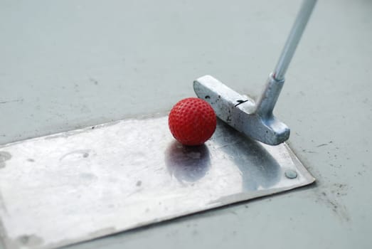 Miniature golf