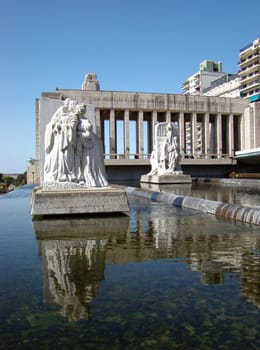 Back view of Monumento a la Bandera