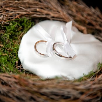 wedding rings