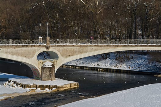 Winter on Munich's Isar