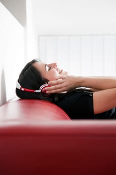 listenin to music