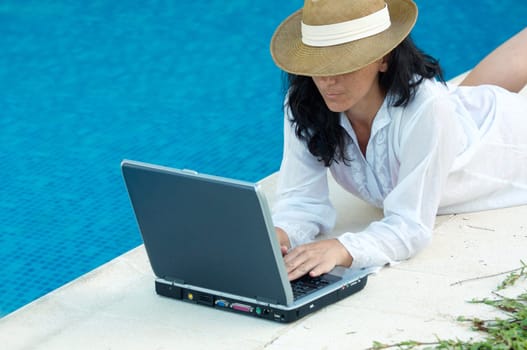 woman with computer