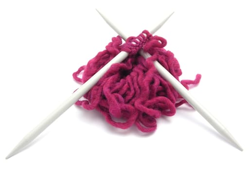 Knitting needles and wool