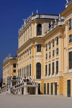 Schönbrunn or Schonbrunn
