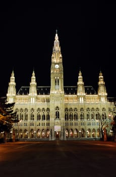 Town Hall 8032