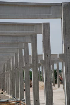 Corners and edges in construction