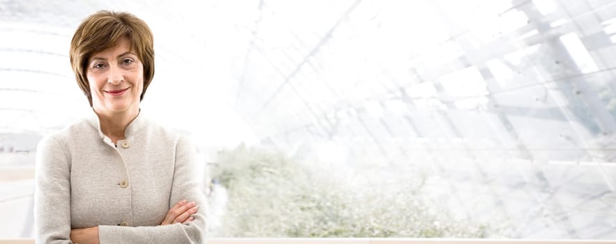Business banner - senior businesswoman