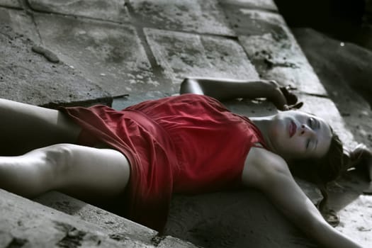 Unconscious woman on the steps