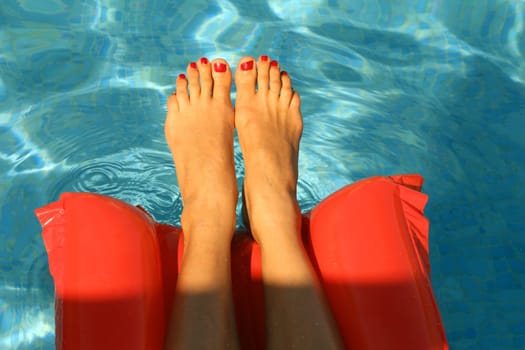 Feet on the air mattress