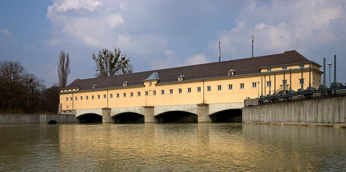 Oberföhringer Isarwehr in Munich