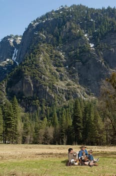 Picnic in the Valley