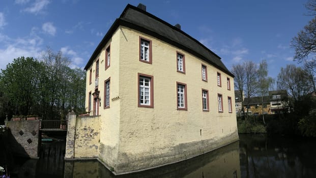 Anstel moated castle