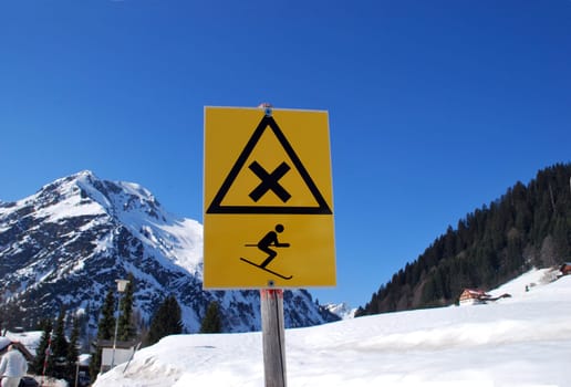 Sign: 8163