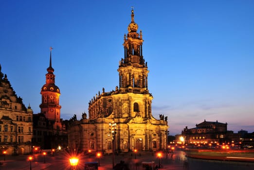 The Hofkirche in Dresden. To the right is the Semperoper,to the left the castle tower.