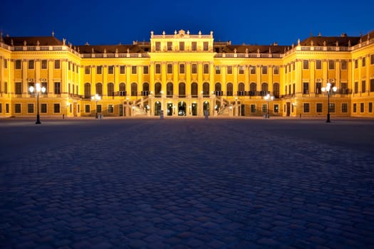 Vienna at night,Sch&amp #65533 Önbrunn