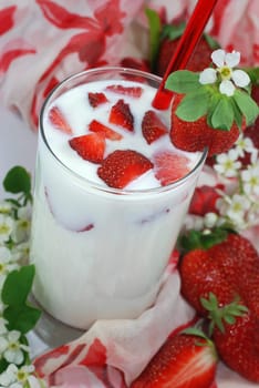 Strawberries with milk